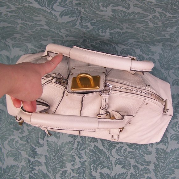 Off-White CHLOE Paddington in Excellent Condition, LIKE NEW w/Dust Bag - Picture 12 of 16